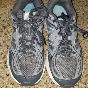 New Ballance, All Terrain, Walking Shoes, Silver/ Gray, Size 9 women's